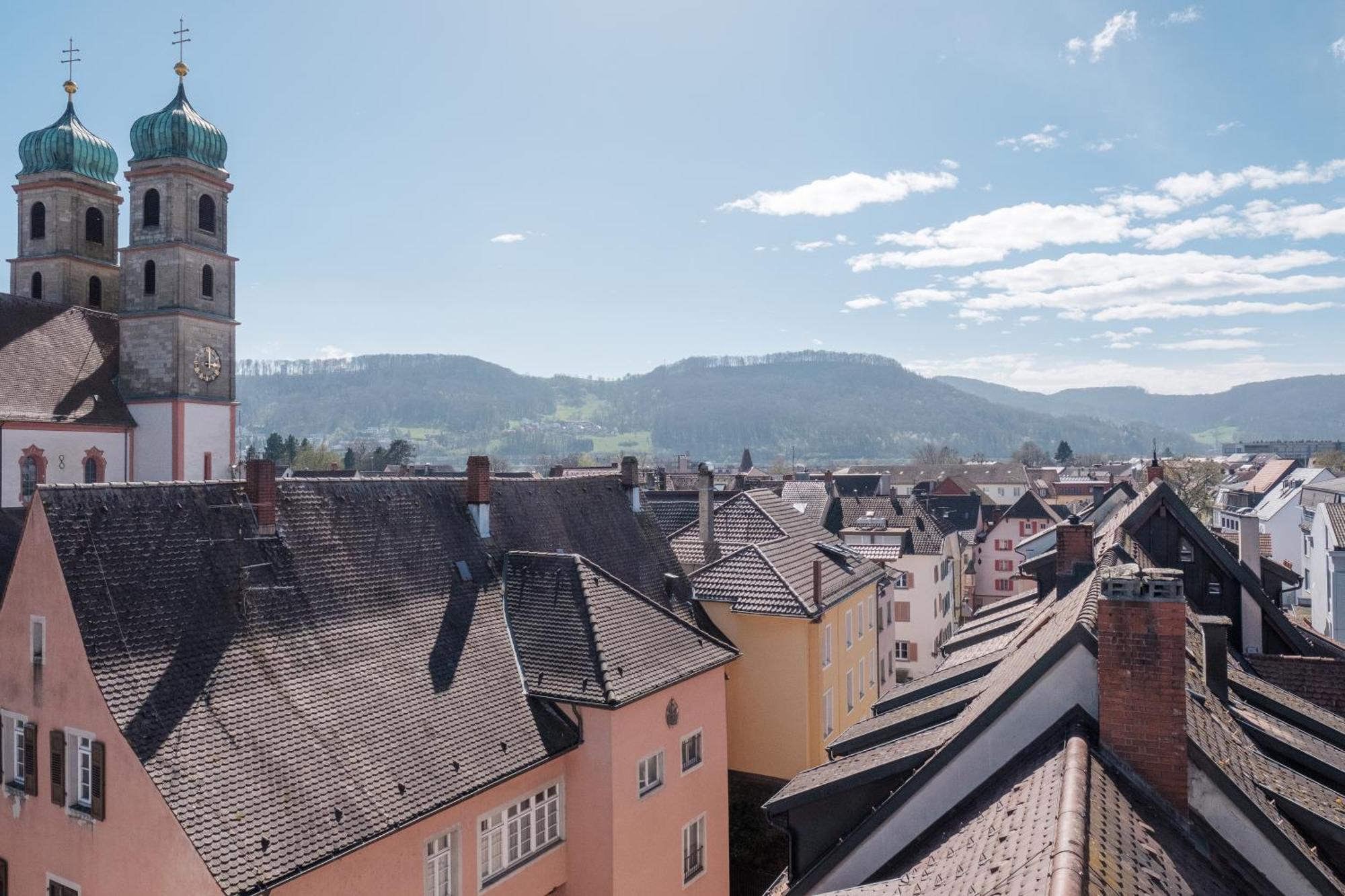 Neu Deluxe Suite Muensterblick, Maisonette, Kingsize Bett, Kueche, Netflix, Aussicht, E-Kamin Bad Säckingen Exterior foto