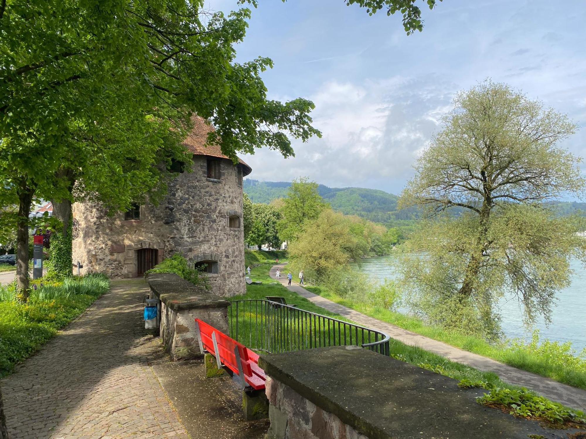 Neu Deluxe Suite Muensterblick, Maisonette, Kingsize Bett, Kueche, Netflix, Aussicht, E-Kamin Bad Säckingen Exterior foto